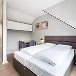 Smartliving Boardinghouse - 24h Check In 4* ビーレフェルト
