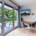 アパートホテル Smartliving Boardinghouse - 24h Check In 4*