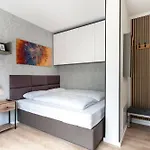 Smartliving Boardinghouse - 24h Check In アパートホテル