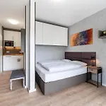アパートホテル Smartliving Boardinghouse - 24h Check In