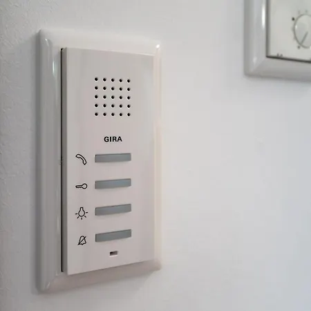 Smartliving Boardinghouse - 24h Check In Lägenhetshotell Bielefeld
